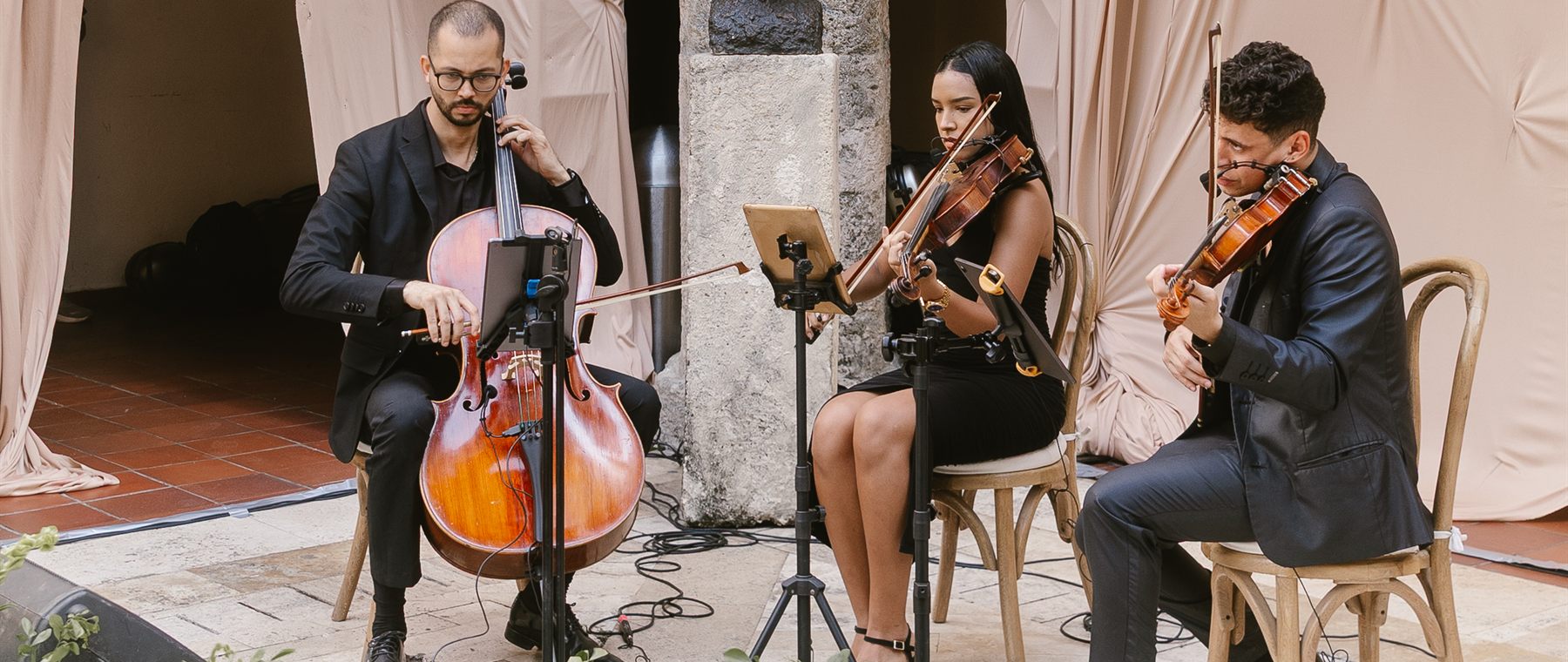 La música de tu ceremonia no se contrata: se confía a un experto